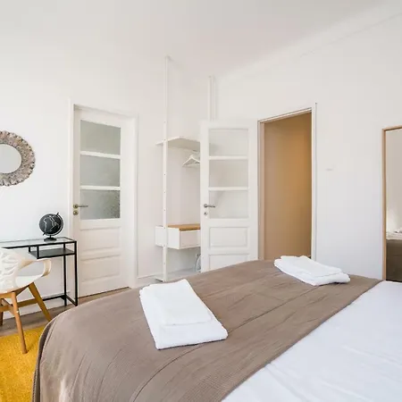 Shortstayflat - New And Spacious Ii Apartment