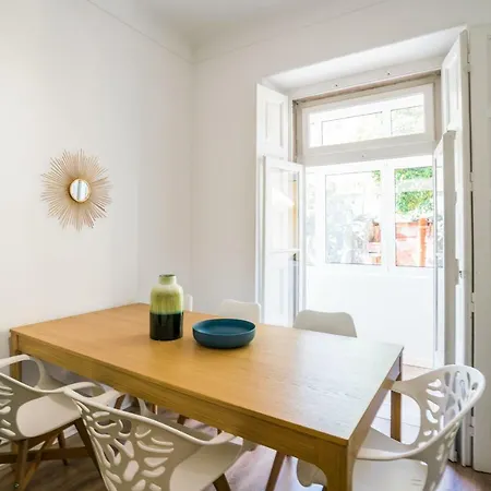 Shortstayflat - New And Spacious Ii Apartment